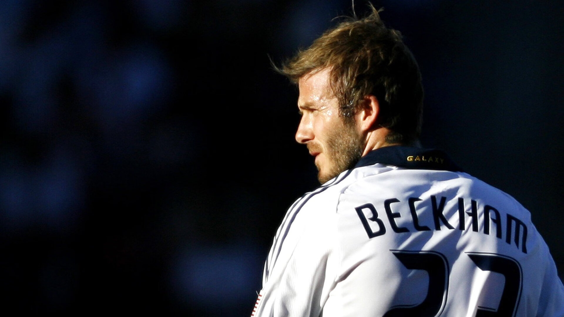 杰伦格林冠军级表现引爆全场，猛龙攻防一体击溃魔术